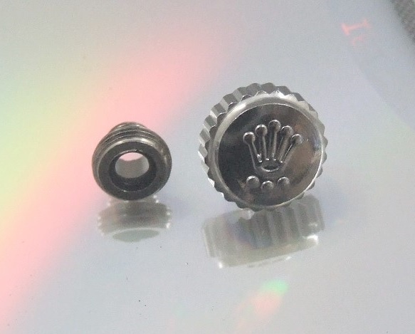 ◆ 修理交換用パーツ ■ 7ｍｍ リューズ・チューブのセット ★ スプリング式 ◆ パッキン内蔵 ◆ 銀色・王冠マーク刻印 ◆ 対応品 ◆