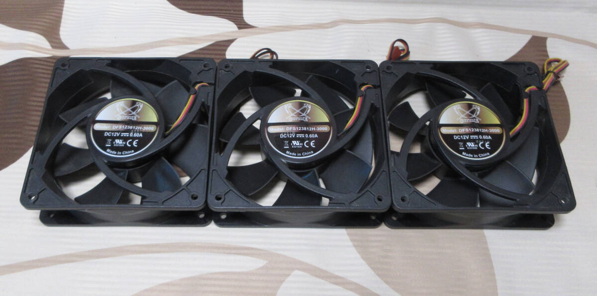 パソコン用ファン サイズ DFS123812H-3000 ULTRA KAZE 3000rpm 3個セット