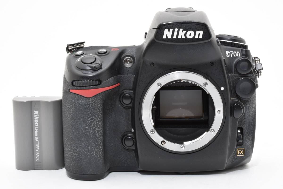 ★ショット数: 42168回・美品★ ニコン NIKON D700 ボディ SS1012 #1614