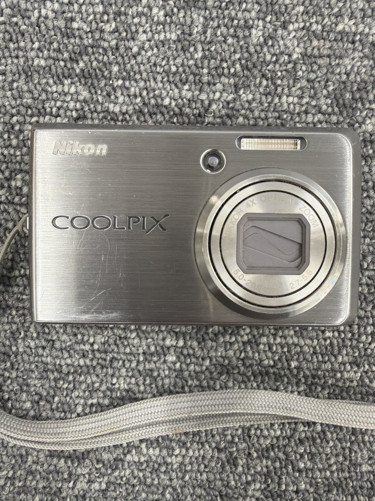☆ Nikon COOLPIX S600 ニコン コンパクトデジタルカメラ バッテリー無し 動作未確認 現状品 TK223182