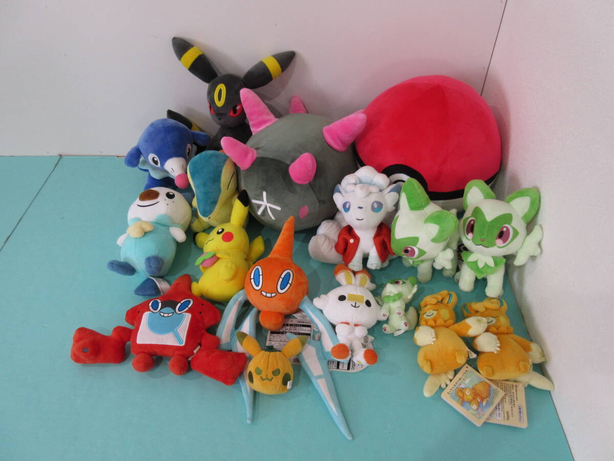 110)ポケットモンスター ぬいぐるみ ポケモンセンター プライズ 17体 まとめ ピカチュウ/ロトム/ニャオハ/パーモット/ヒノアラシ 等 現状品