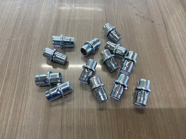◆再入荷！ジムニーデフブリーザーホースバルブ2個１セット 内径12mmホース用チェックバルブ新品 一人様2セットまでシエラ・ノマド冠水対策