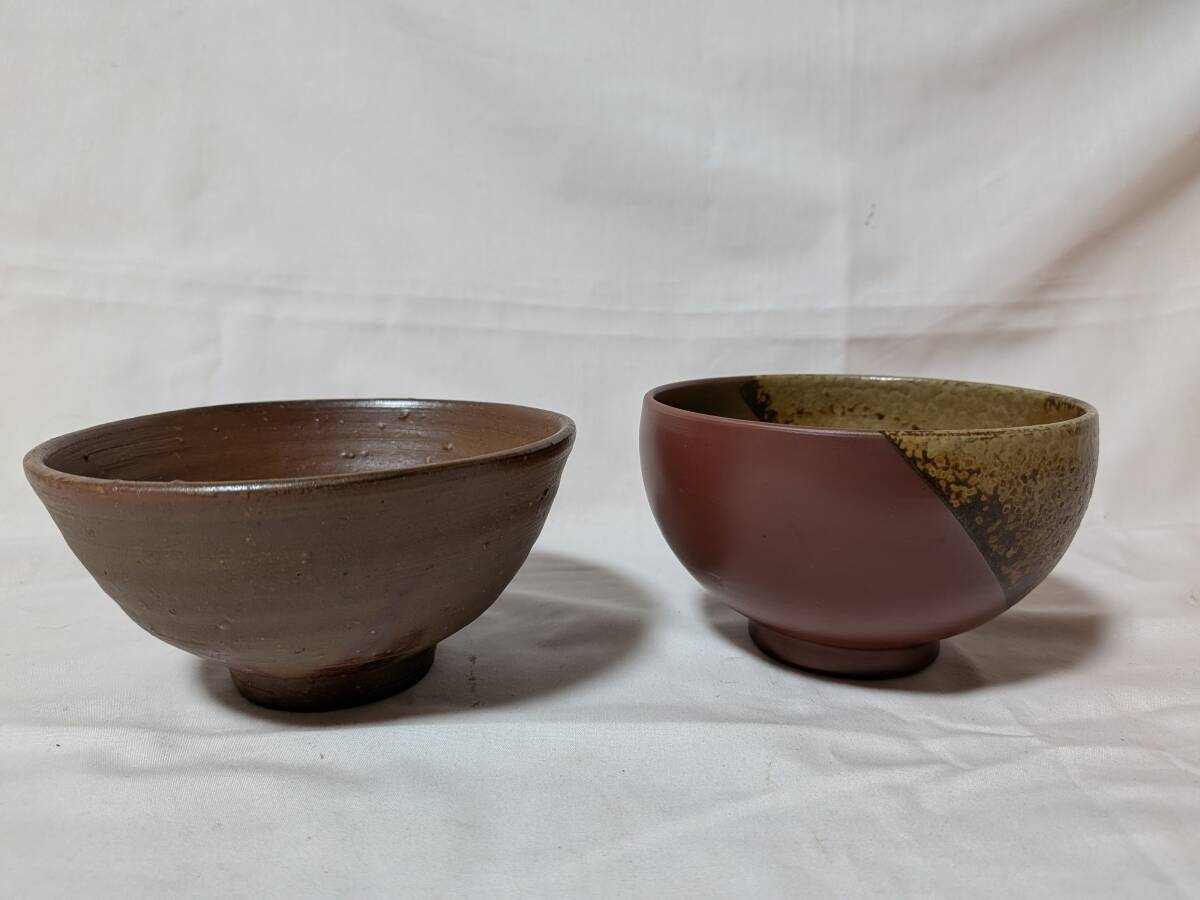 旧家様より◆備前焼◆２点まとめて◆茶碗◆右：森陶岳　7cm×約12㎝◆左側：伊勢崎満　6.5㎝×約13㎝