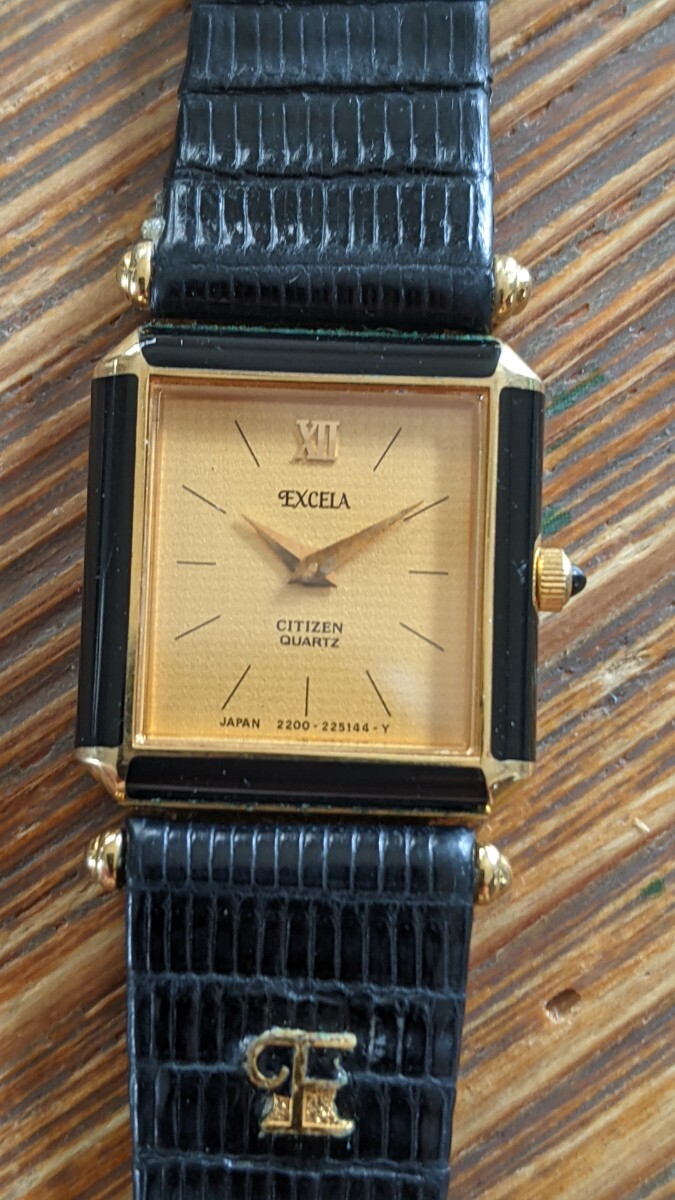 CITIZEN EXCELA QUARTZ シチズン エクセラ クォーツ 腕時計 2200-222571-Y ジャンク品