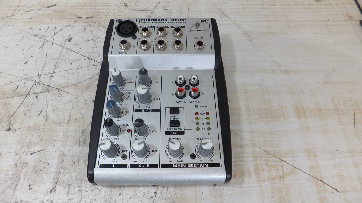 ①BEHRINGER ベリンガー EURORACK UB502 アナログミキサー
