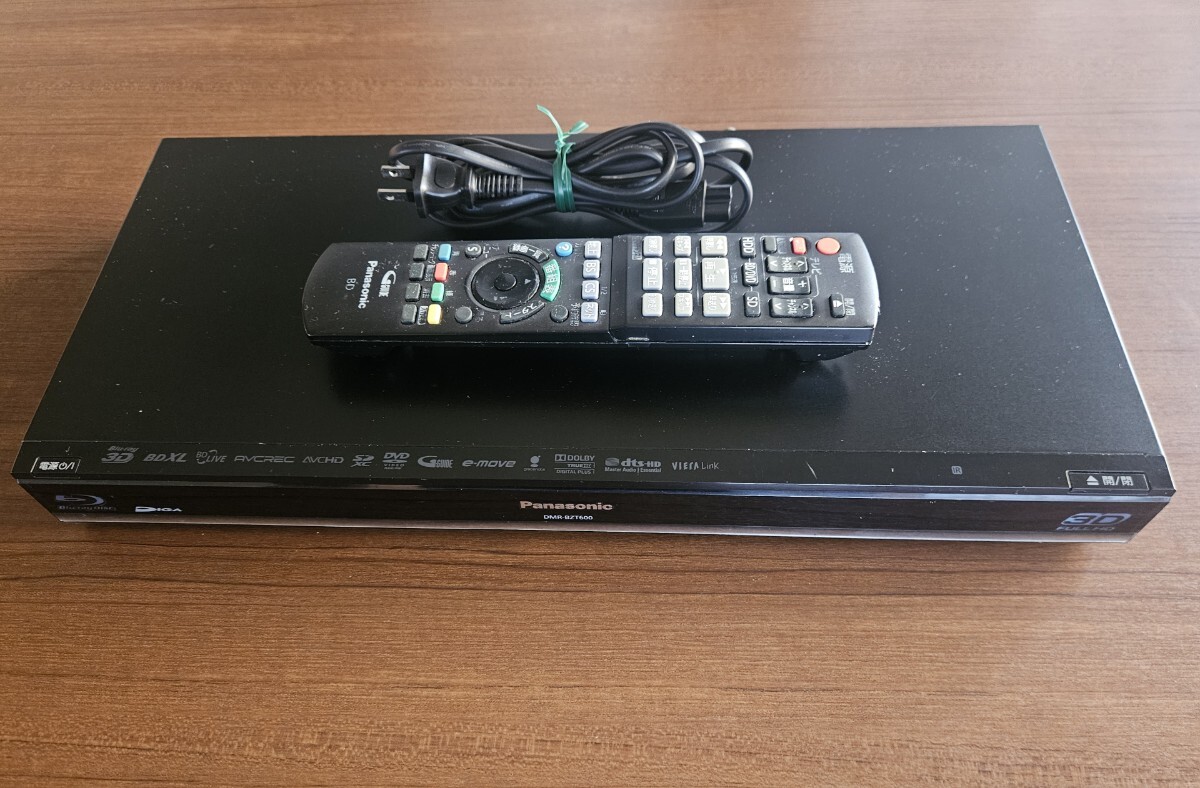 完動品 ３番組同時録画 ビデオレコーダー パナソニック DIGA DMR- BZT600 500GB