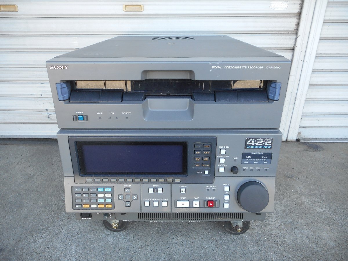 ◎通電確認済み SONY DVR-2000 D-1 ビデオレコーダー DRUM 4126H ジャンク 現状品◎V-828