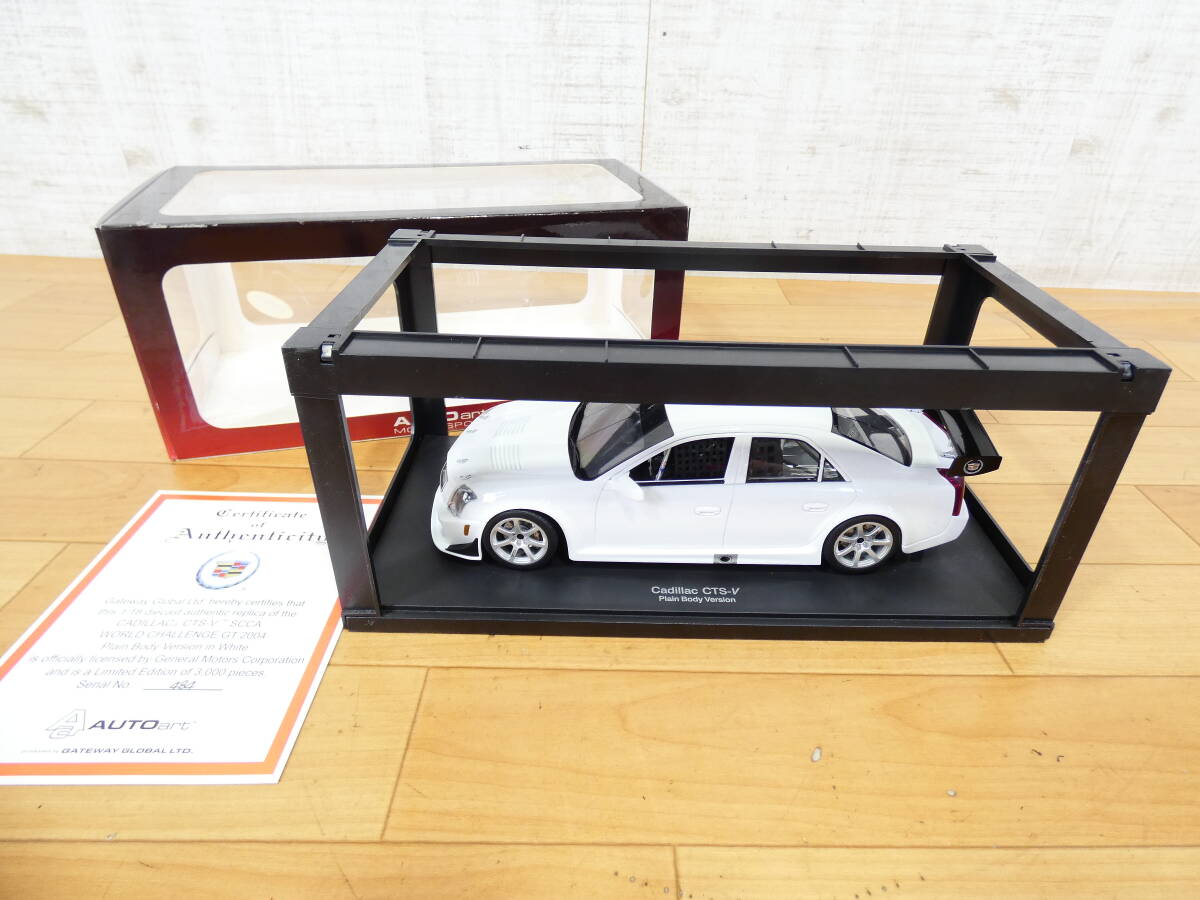 (S)◎オートアート モータースポーツ ミニカー リミテッドエディション キャデラック CTS-V ホワイト 1/18 箱付き 限定484/3000 ＠80(5)
