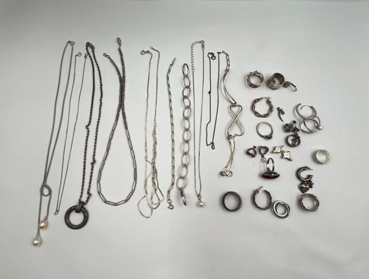 1円〜②【送料230円】シルバーアクセサリー 約138g 整理品 まとめ 指輪 リング イヤリング ネックレス ブローチ 等 #③95