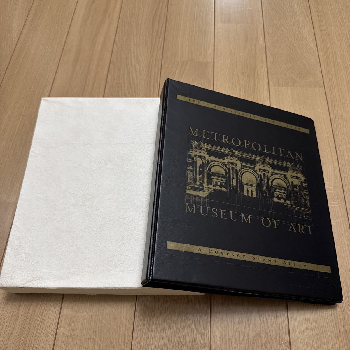 外国切手　未使用　メトロポリタン美術館　125周年記念切手アルバム 世界の名画　切手コレクション Metropolitan Museum of Art