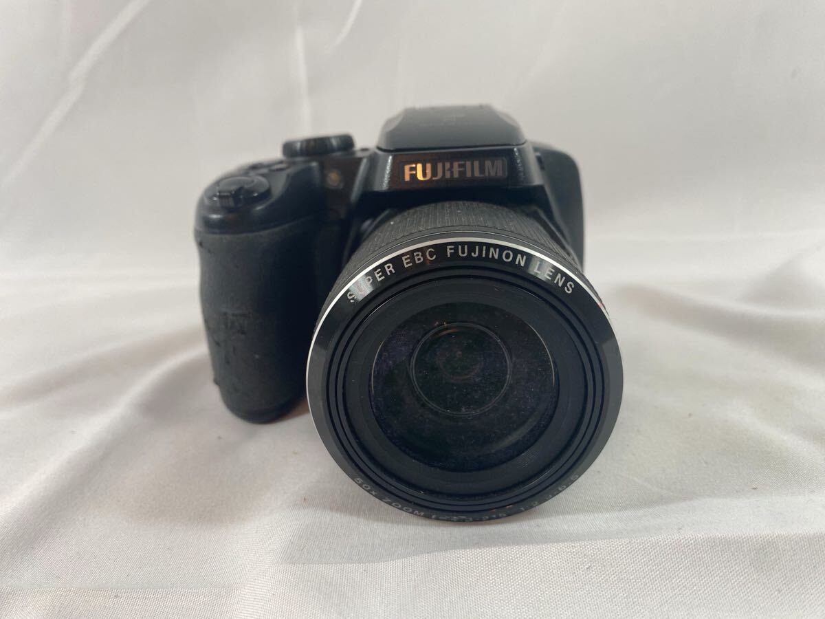④ FUJIFILM FinePix S9900W デジタルカメラ　通電確認のみ　【05111】