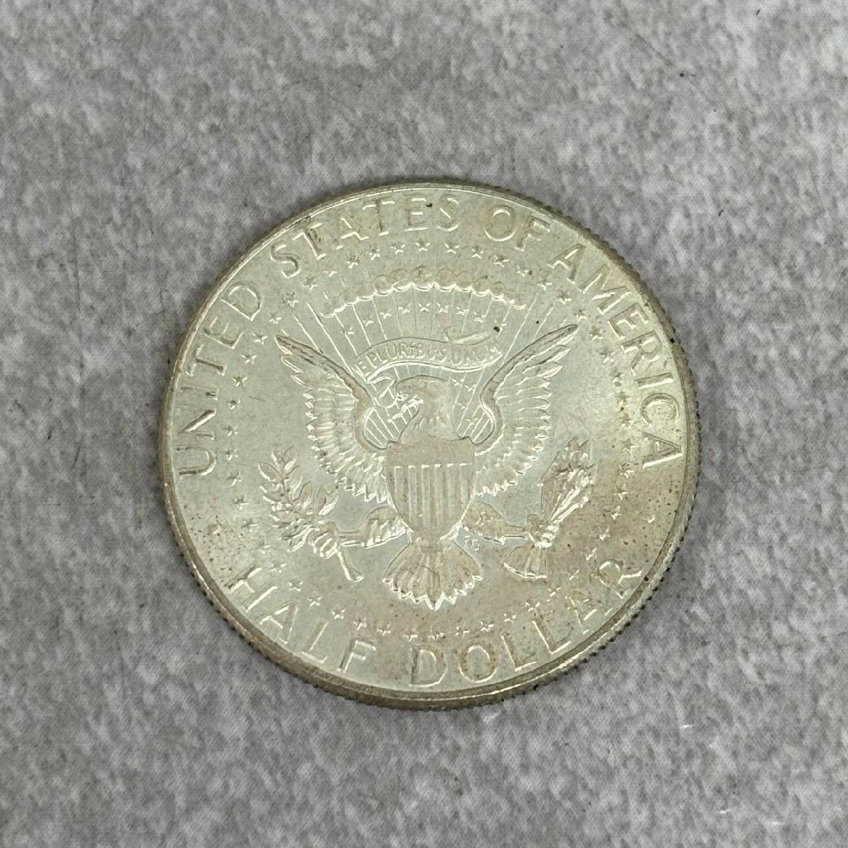 NK5201① ケネディ・ハーフダラー 50セント 1965年 アメリカ リバティコイン 現状渡し 中古 ジャンク品
