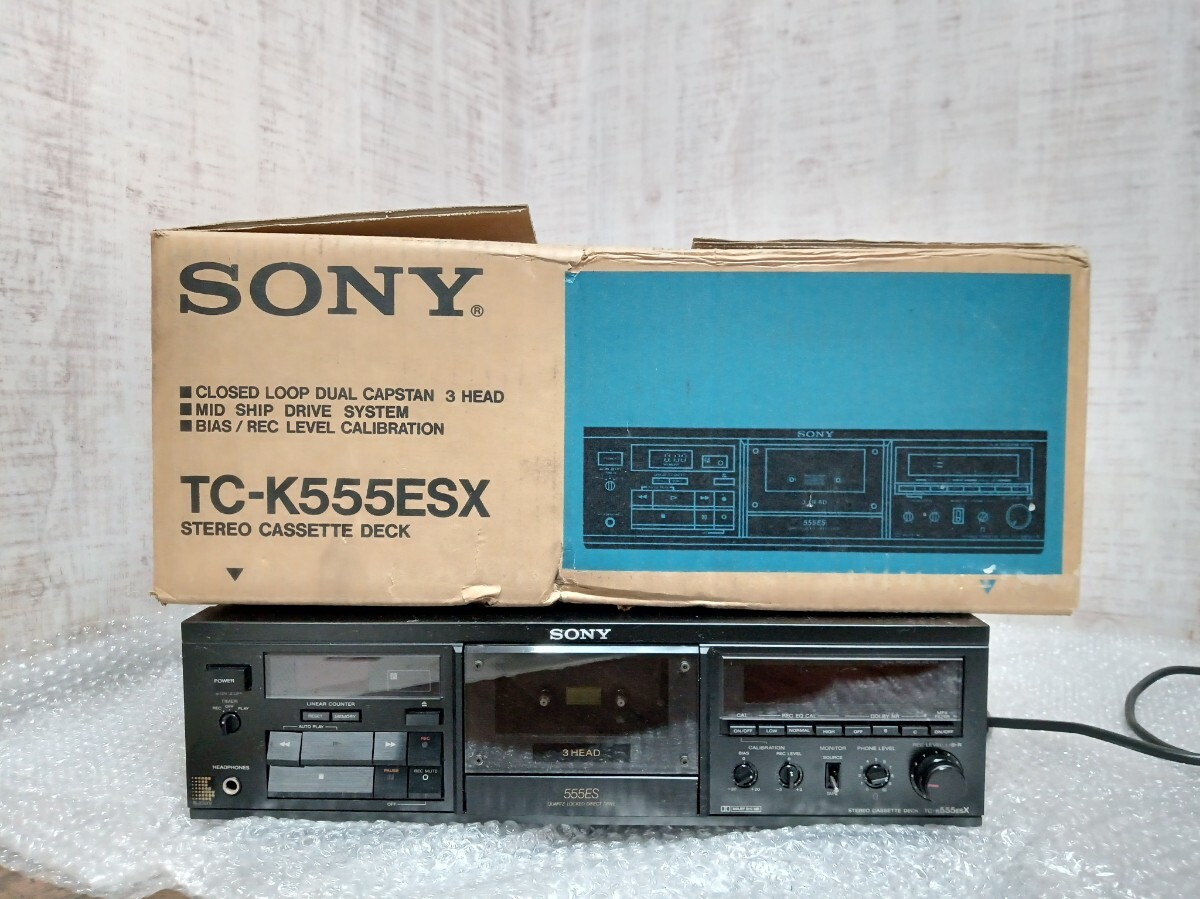 SONY ソニー TC-K555ESX カセットデッキ オーディオ　ステレオ　音響機器　機材　通電確認済み　ジャンク