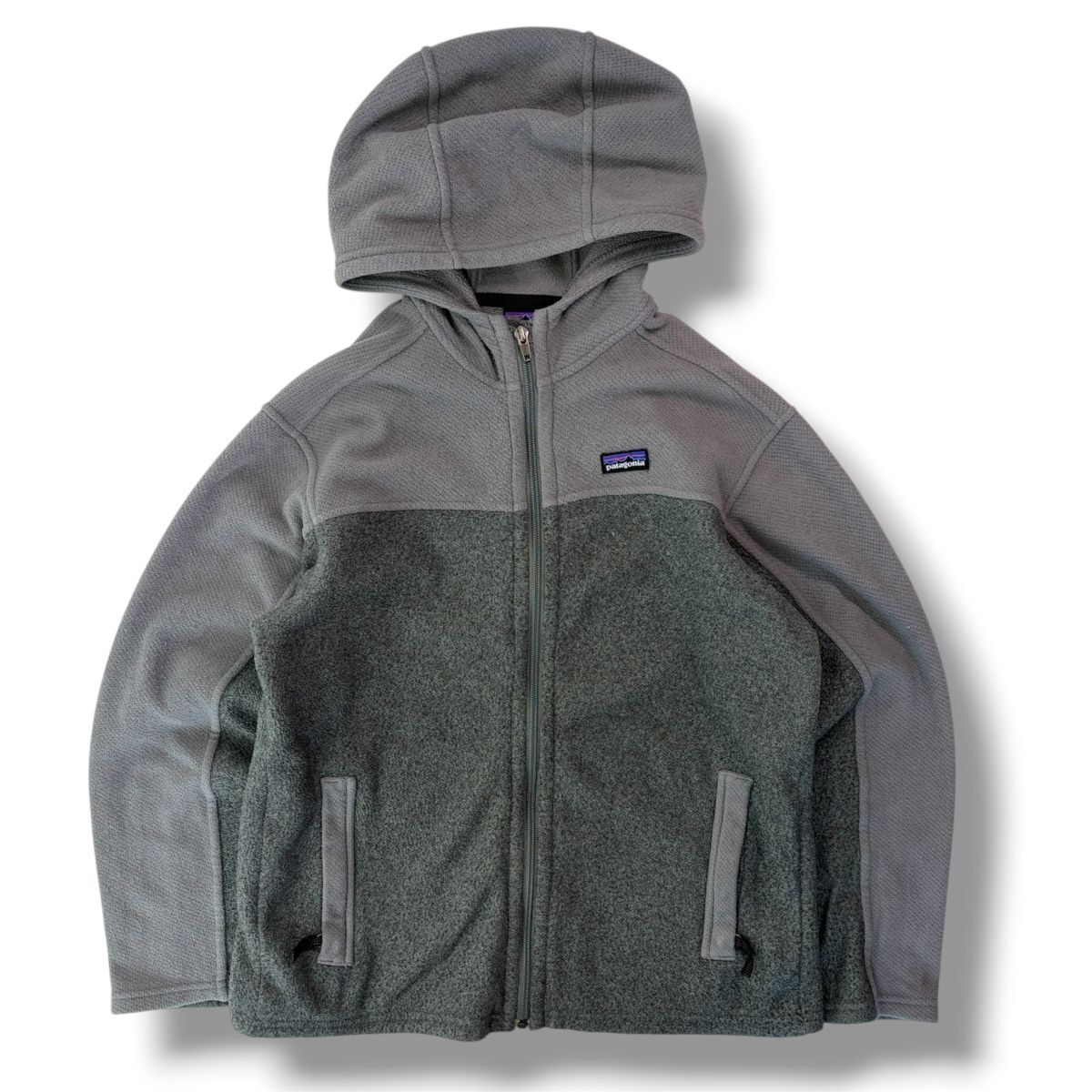 国内正規品★ Patagonia パタゴニア ボーイズ シンプル シンチラ フリース フーディー パーカー ニッケルグレー L キッズ 子供服 古着