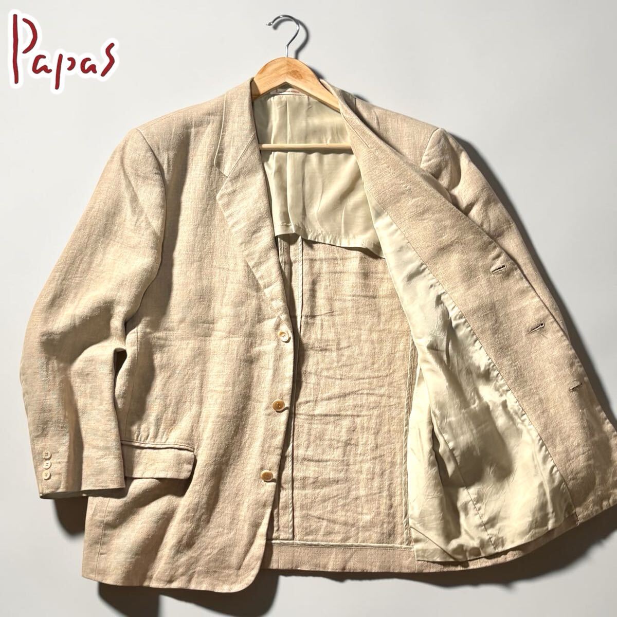 美品/XLサイズ相当●リネン100%* Papas パパス 麻 サマーテーラードジャケット 春夏 背抜き 襟元Pロゴ刺繍 薄ベージュ 日本製 ゆったり 46