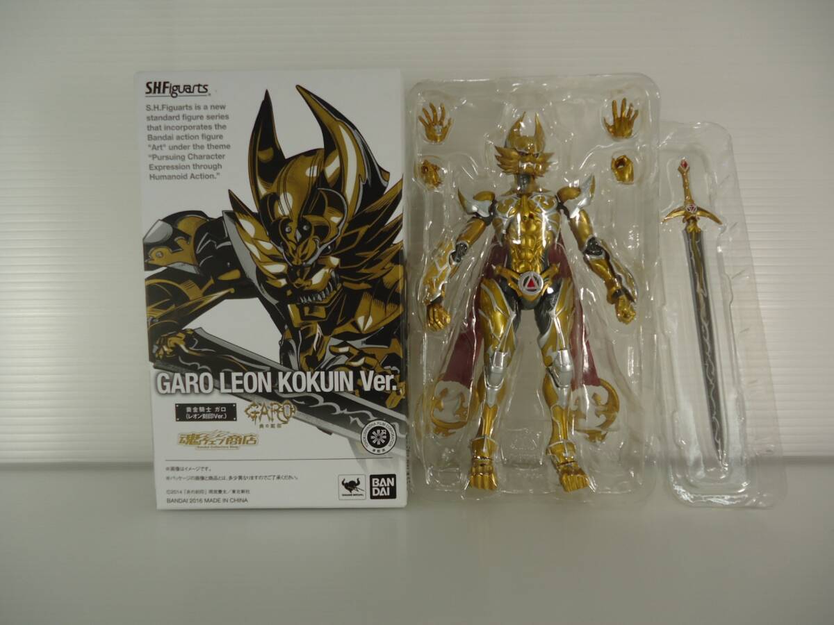 【中古品】 フィギュア S.H.Figuarts 黄金騎士 ガロ(レオン 刻印Ver.) 牙狼-GARO- -炎の刻印- 魂ウェブ商店限定品 Rst541