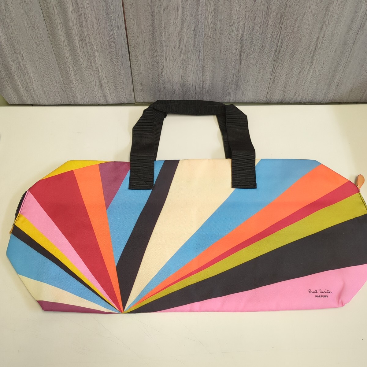 y051302h ポール・スミス Paul Smith マルチカラーストライプ柄ボストンバッグ ノベルティ（非売品）