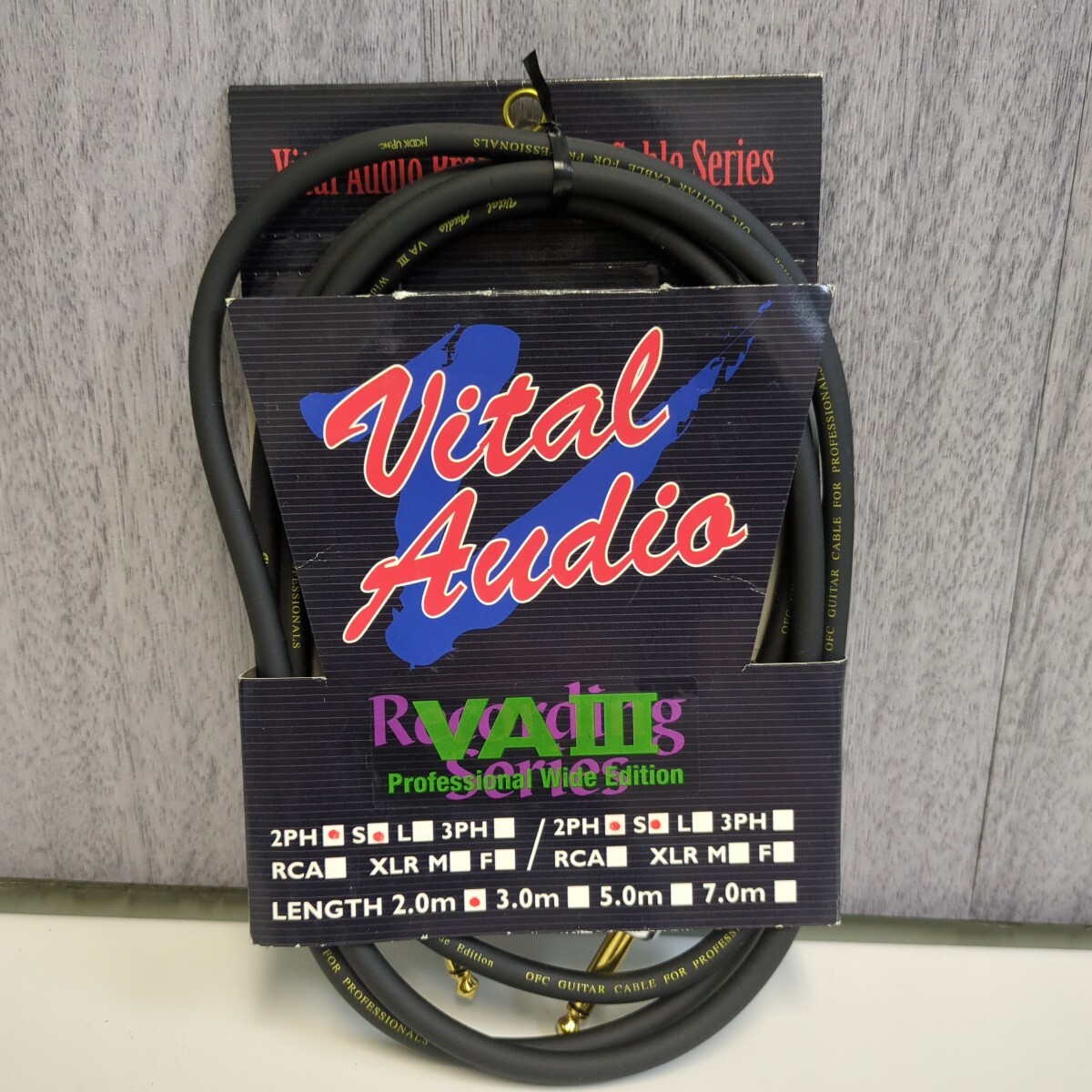 y051406h Vital Audio シールドケーブル VAⅢ 3m ギター　