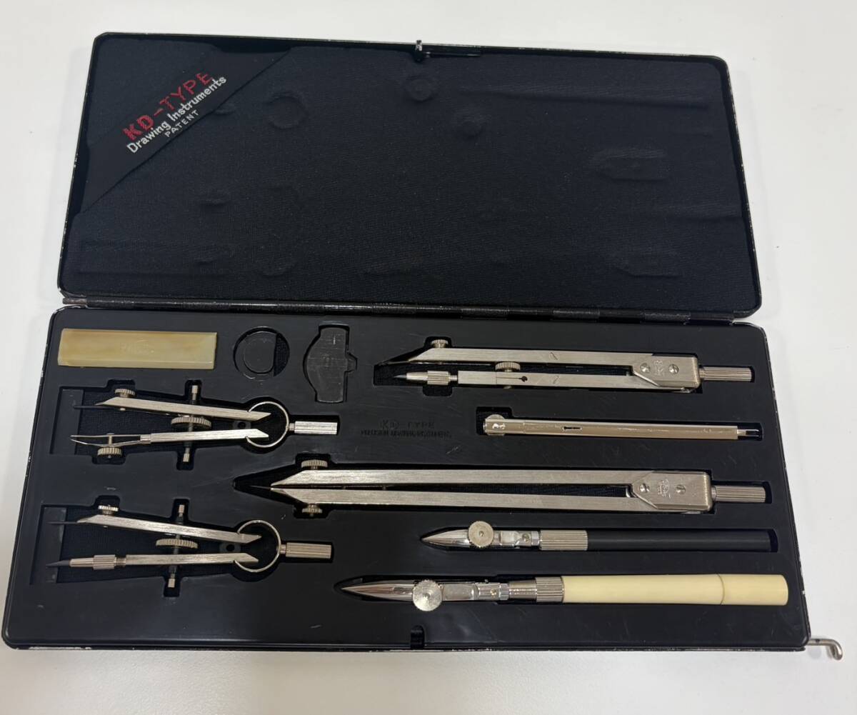 【33218】KENT ケント　KD-TYPE ウチダ洋行　製図用具セット　コンパス　文房具　ケース付き　中古品長期保管品　現状品