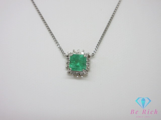 Pt850 プラチナ エメラルド 0.44ct ダイヤモンド 0.12ct 付 デザイン ネックレス ペンダント アクセサリー【中古】【送料無料】th14933