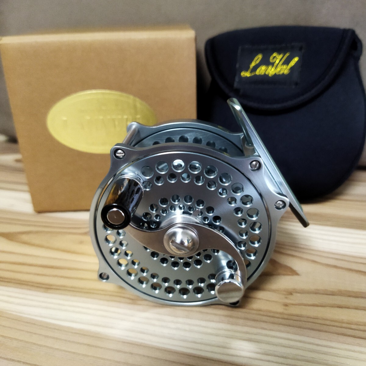 ● 未使用 コレクション品 限定100台のみ販売されたもの グレイン ランベール＃4 GRAIN LanVerl フライリール ●