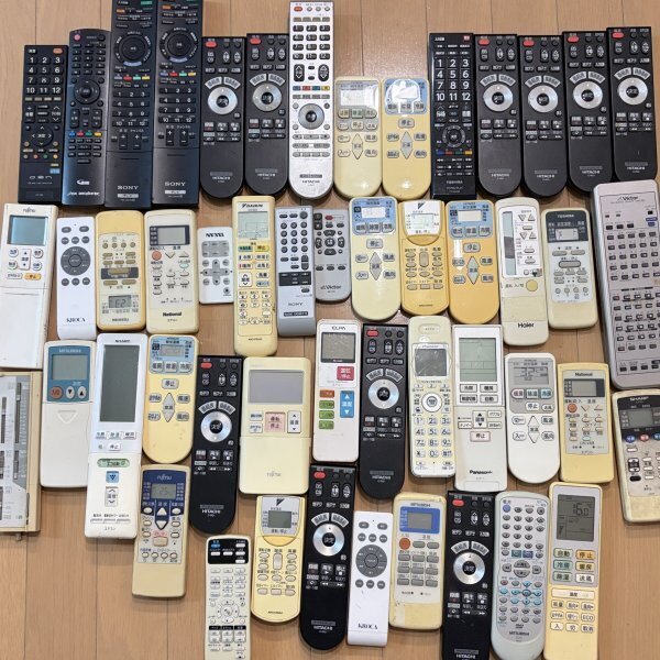 リモコン 大量まとめ エアコン TV DVD SONY HITACHI National SHARP 三菱 Panasonic 富士通 Pioneer ジャンク 動作未確認