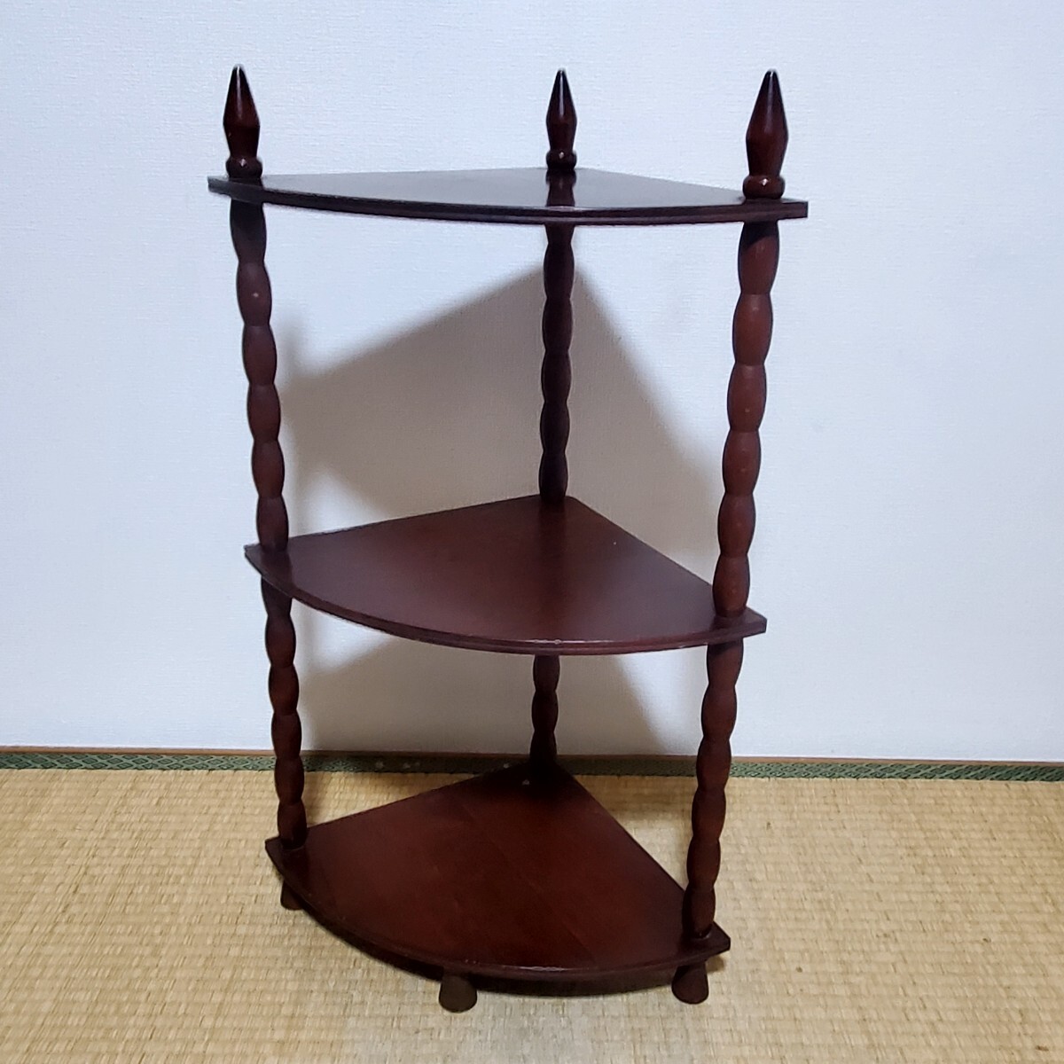 NAJIKO ナジコ コーナーラック 棚 飾り棚 花台 収納棚 木製 家具 3段 店舗什器 ヴィンテージ 昭和レトロ シェルフ