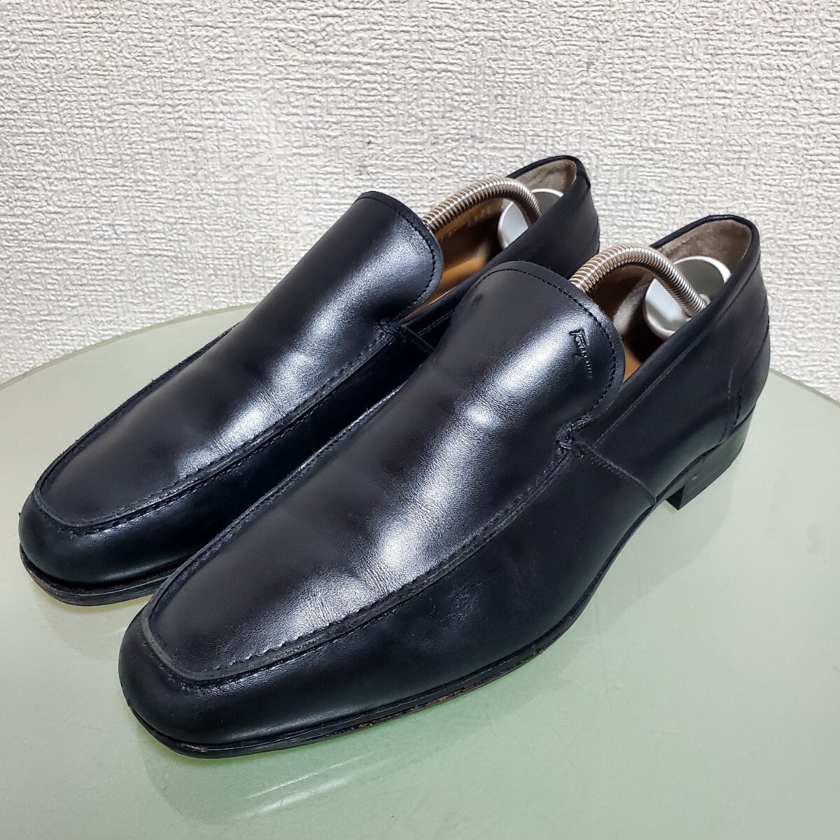 Salvatore Ferragamo サルヴァトーレフェラガモ レザーシューズ レザースリッポン ビジネスシューズ 8.5 約26.5㎝ EE ブラック イタリア製