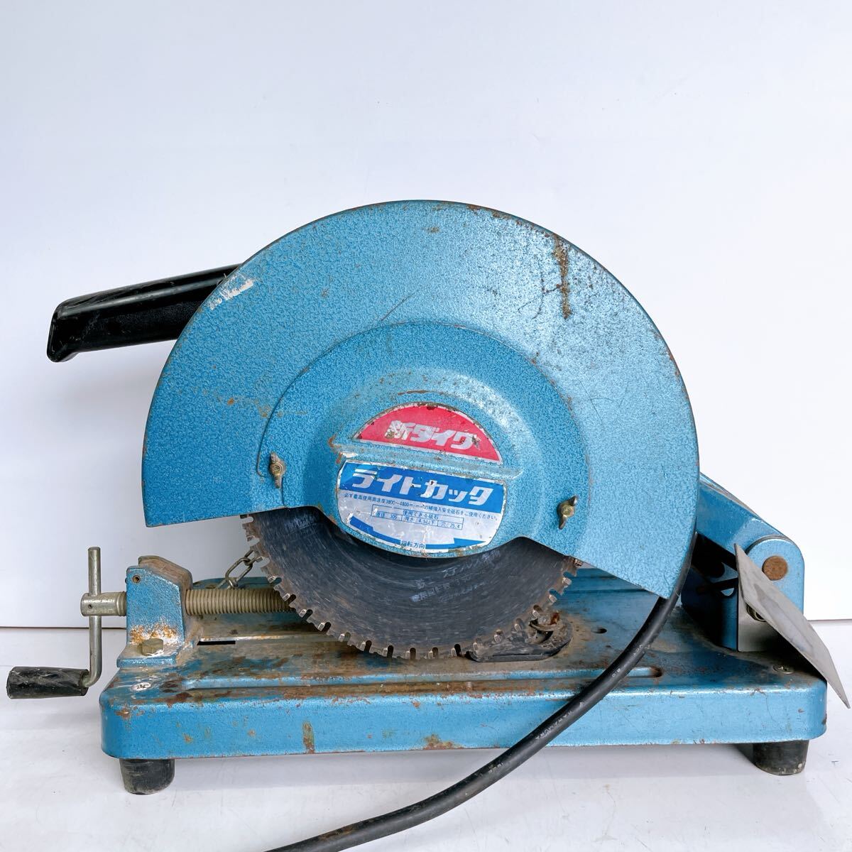 709(中古) 新ダイワ ライトカッター L120S-N 高速切断機 切断機 電動工具 高速カッター DIY 動作確認済み 現状品