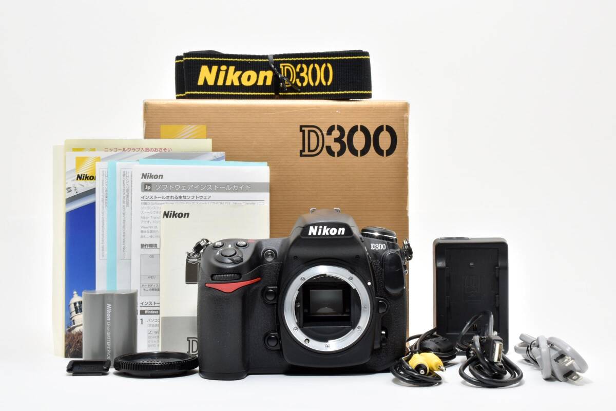 ★良品★ショット数5642枚 ニコン Nikon D300 ボディ 元箱付属 Y0512#H2665