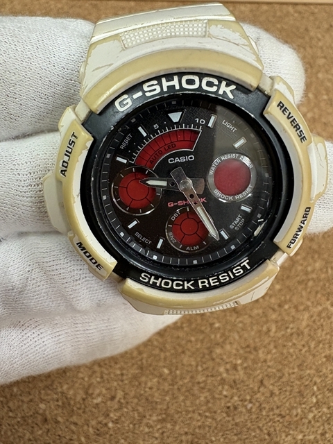 伊10944 CASIO カシオ G-SHOCK AW-591SC ラウンドフェイス ホワイト SS メンズ 腕時計 黒文字盤 動作未確認