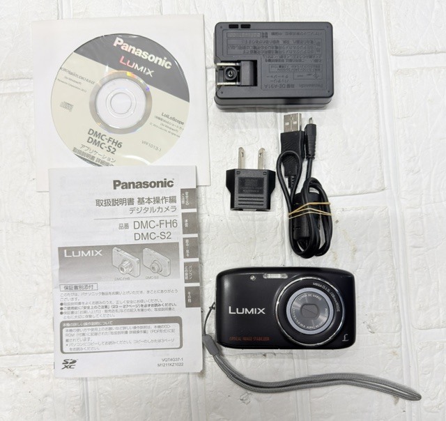 格安!! 99円スタート!! 中古 Panasonic パナソニック LUMIX DMC-S2 ルミックス コンパクトデジタルカメラ デジカメ