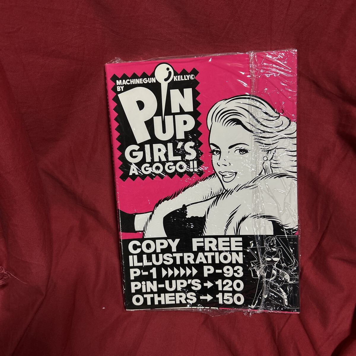 MACHINEGUN KELLY PIN UP GIRL'S A GOGO!! イラスト集　キャロル　クリームソーダ　ピンクドラゴン