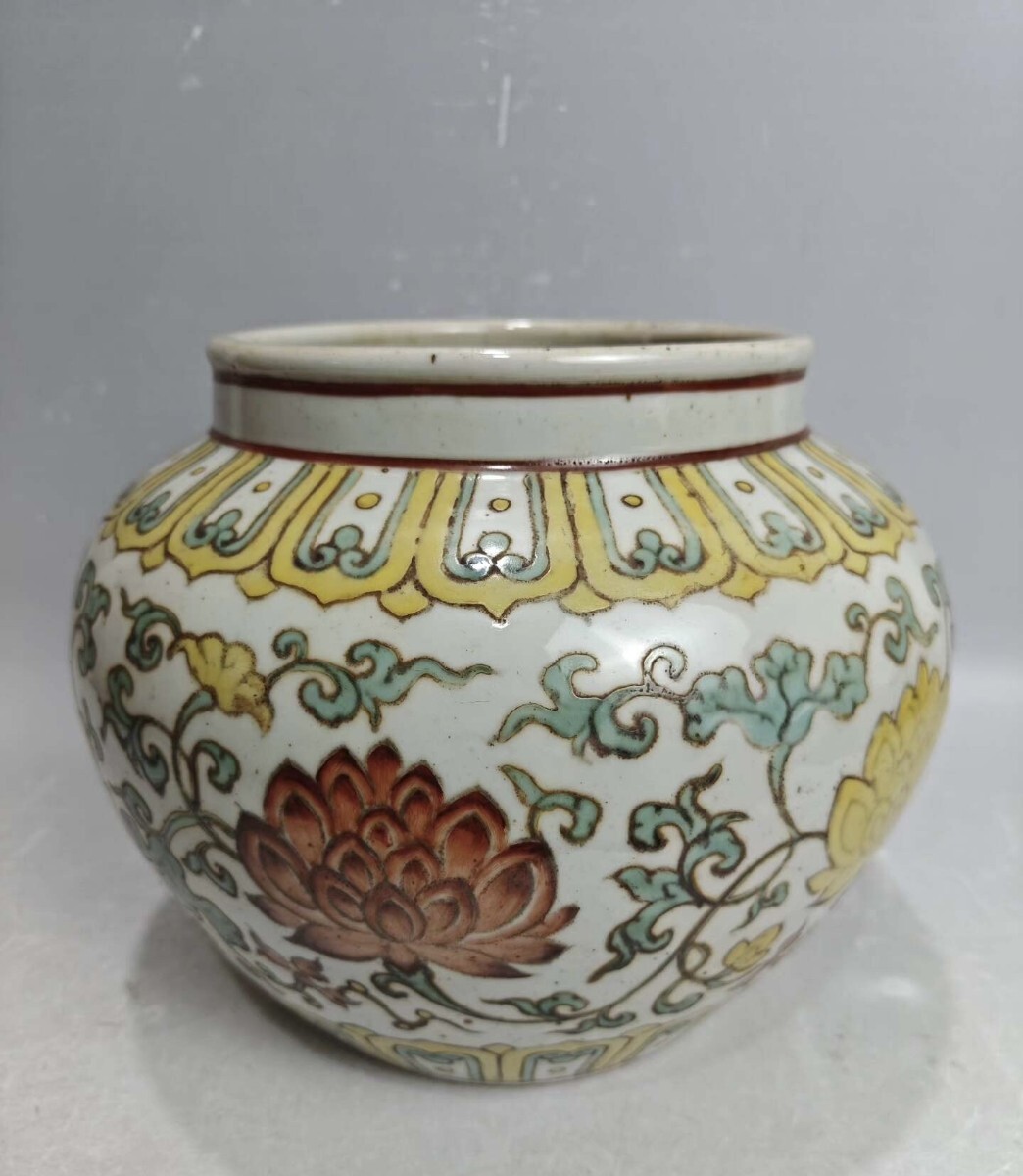 【萬藏】中国古美術 明時代 五彩 罐 壺 陶磁器 骨董 古玩 時代物 中国美術 古美術 骨董品 唐物 当時物 h13