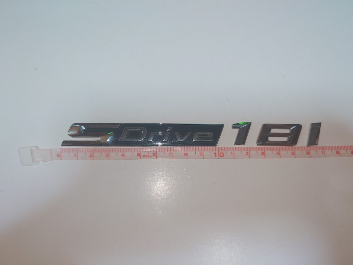 BMW/ビーエムダブリュー　S-Drive18i純正エンブレム