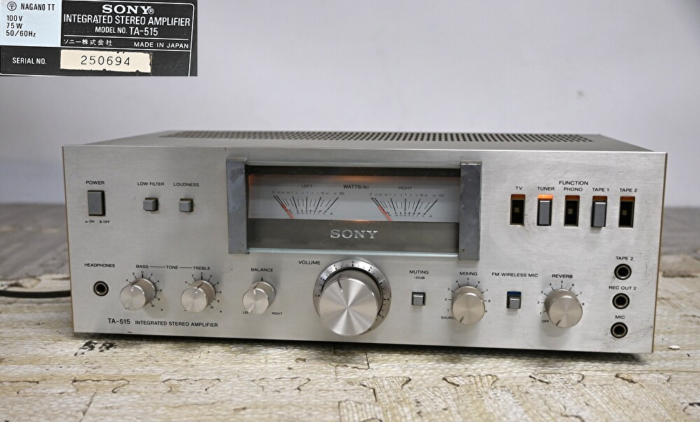 PY5-48　SONY ソニー TA-515 INTEGRATED STEREO AMPLIFIER プリメインアンプ 通電確認済み 難あり オーディオ機器 音響機器 現状品