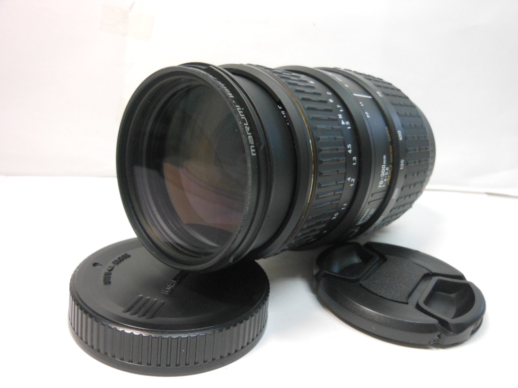 ☆激レア美品級☆シグマ 　Sigma ＡＦ 70-300ｍｍ Ｆ4-5.6 APO MACRO ＳＵＰＥＲ Canon キヤノン