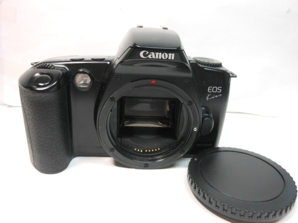 ☆美品☆Canon 　ＥＯＳ Kiss　フィルム一眼レフカメラ　　即日発送　キヤノン　