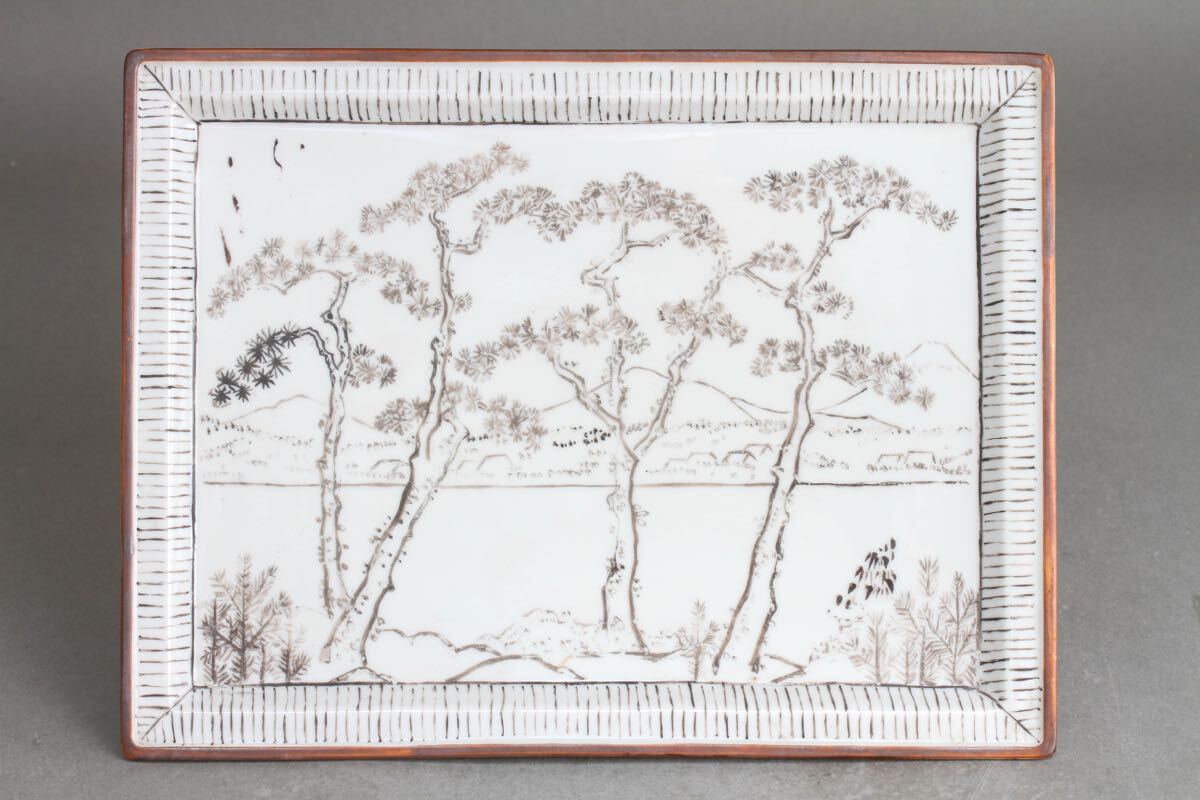 【久】1682 在銘　墨絵風景画方皿　