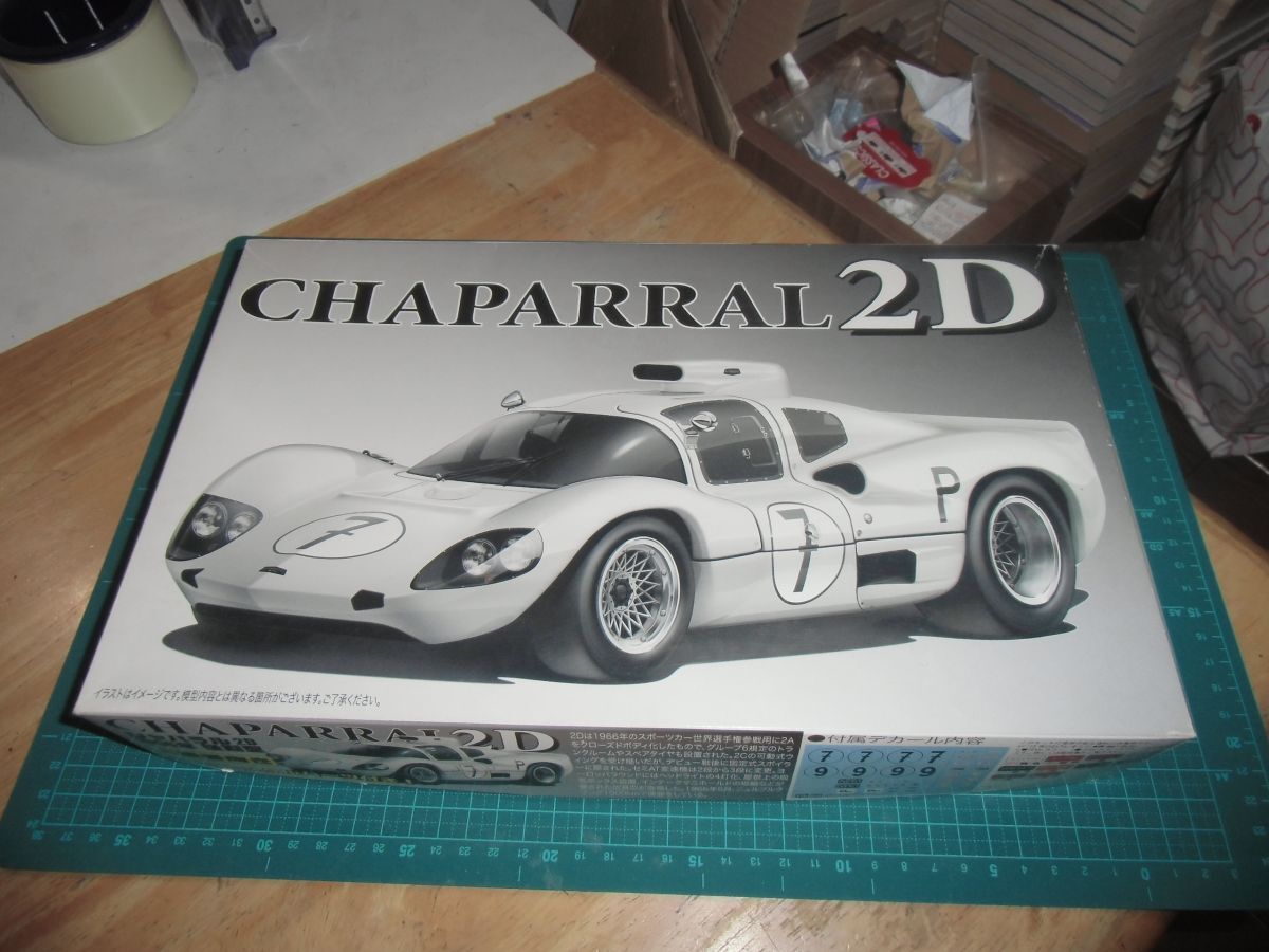 1/24　シャパラル2D 1966年 後期型　フジミ　ホワイトメタルパーツ付き　CHAPARRAL 2D