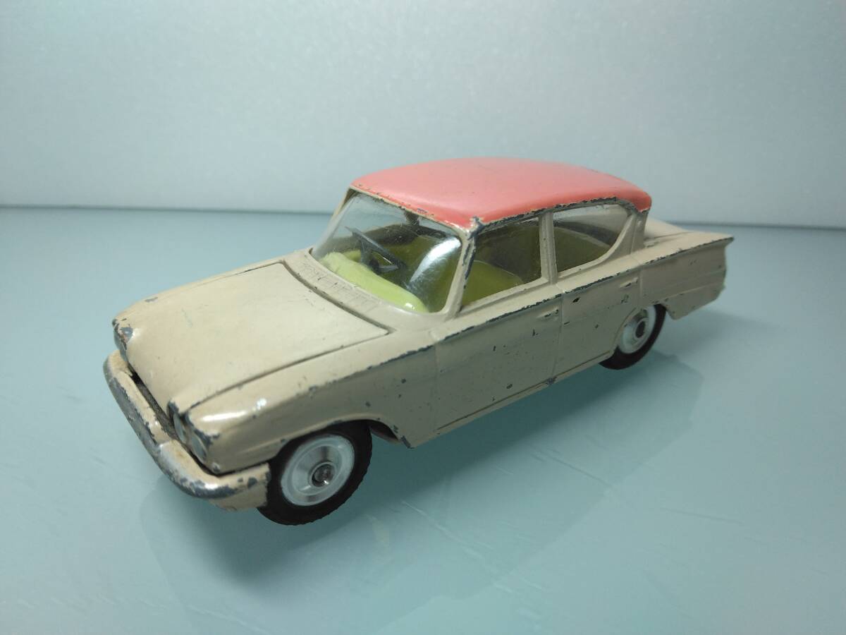 ★CORGI FORD CONSUL CLASSIC！コーギー フォードコンソール！ボンネットギミック付き！
