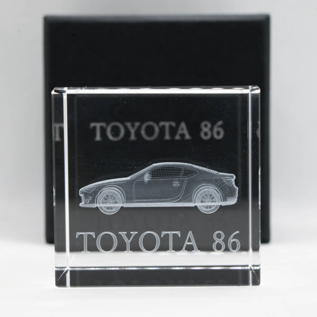 TOYOTA トヨタ86 クリスタルペーパーウェイト レーザー彫刻 3D ガラス キューブ 車 オブジェ #ST-05533