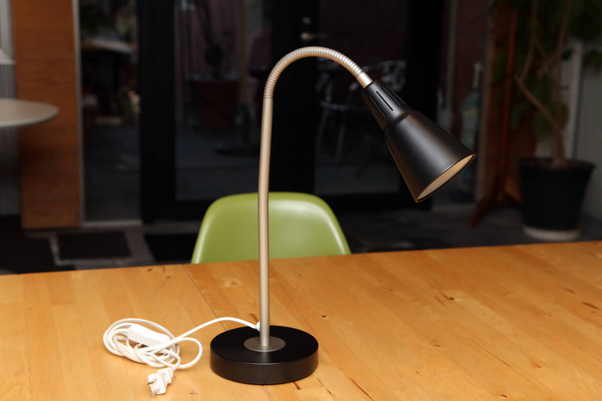 IKEA TYP B1022　ライトスタンド