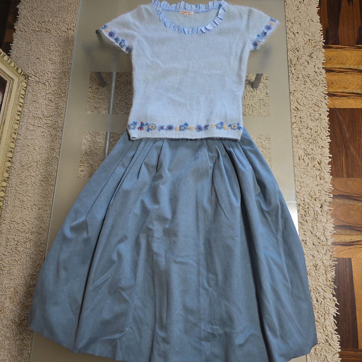  CHACON BLUE　アンゴラ混袖刺繍トップスとスエード調スカート38サイズ 3点まとめて