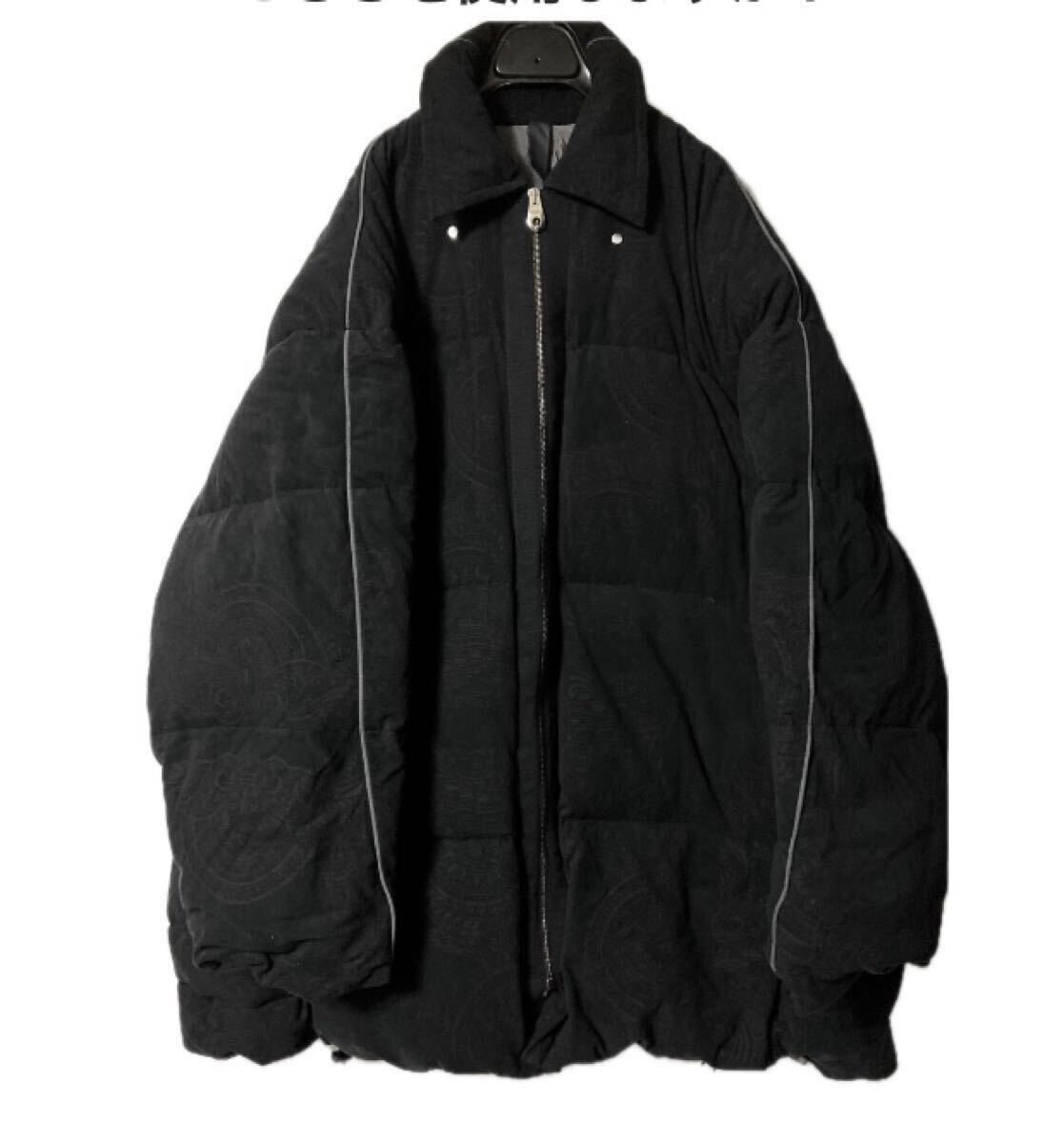 shinya kozuka 19AW MASSIVE DOWN ペイズリー模様 ダウンジャケット オーバーサイズ 黒 ラッカーニジップ 柄 ブルゾン ハーフコート モール