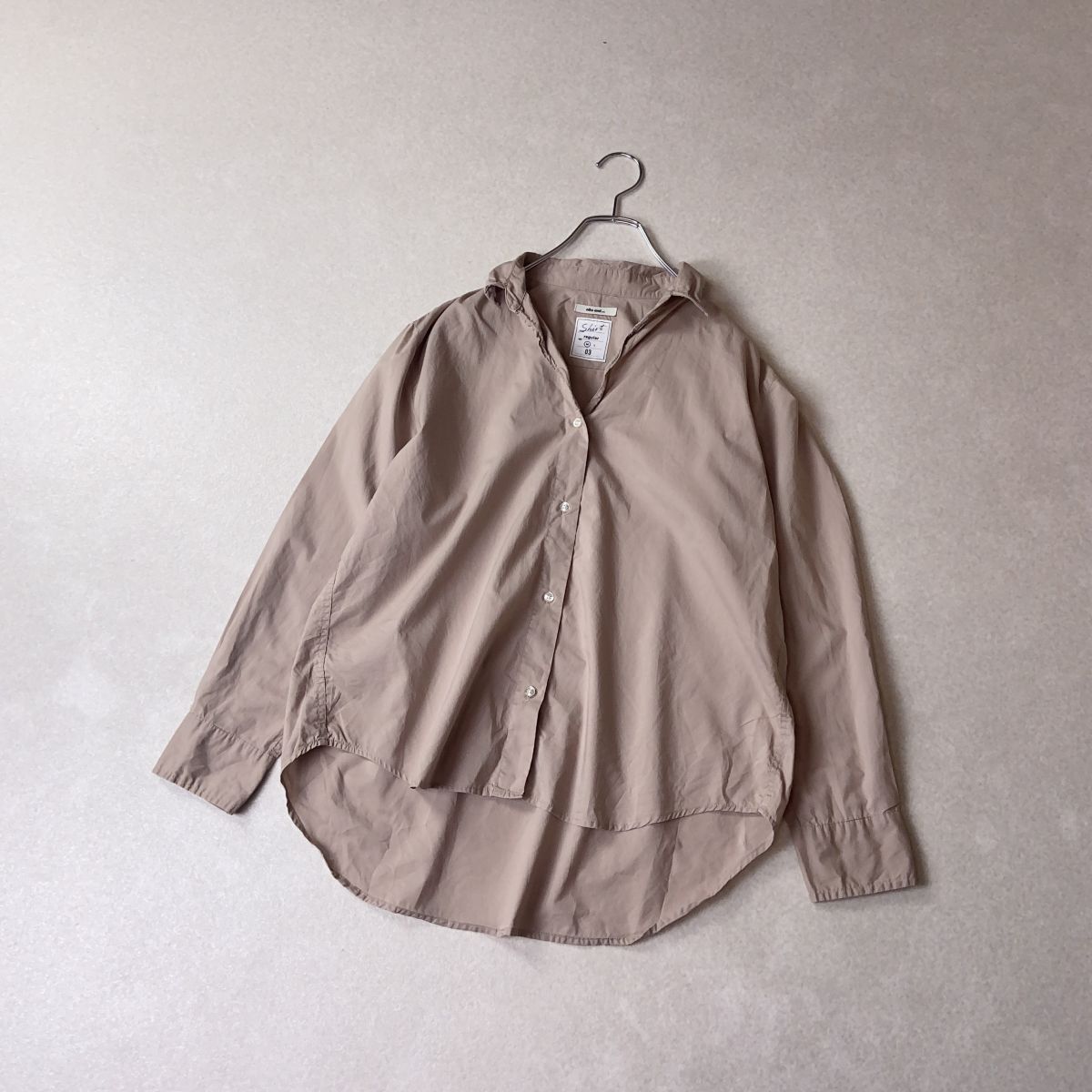○ niko and... ニコアンド スキッパー　レギュラー　シャツ　ブラウス