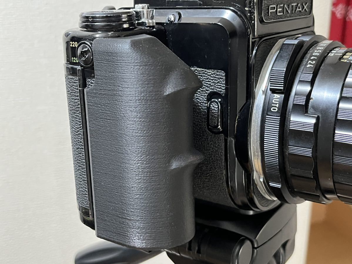 Pentax 6x7 67大型右グリップ 黒