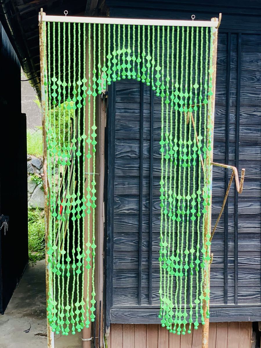 ビーズ カーテン 昭和レトロ レトロポップ グリーン 緑色 ノスタルジック 80×148cm 懐かしい