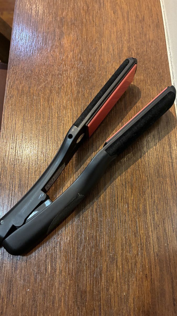 ヘアアイロン ストレートアイロン ブラック温度調整機能　60℃から190℃