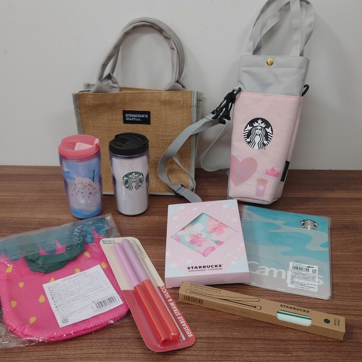 未使用　スターバックス 用品　おまとめ！ 　★タンブラー★ボトルケース★ストロー★シリコンケース★ポーチ★風呂敷★ノート★バッグ